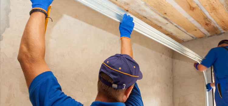 commercial overhead garage door repair in Franklin